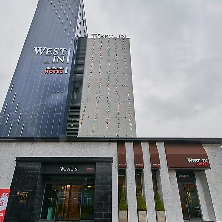 West In Hotel Yeosu Esterno foto