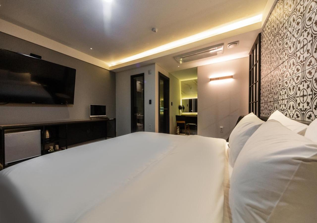 West In Hotel Yeosu Esterno foto