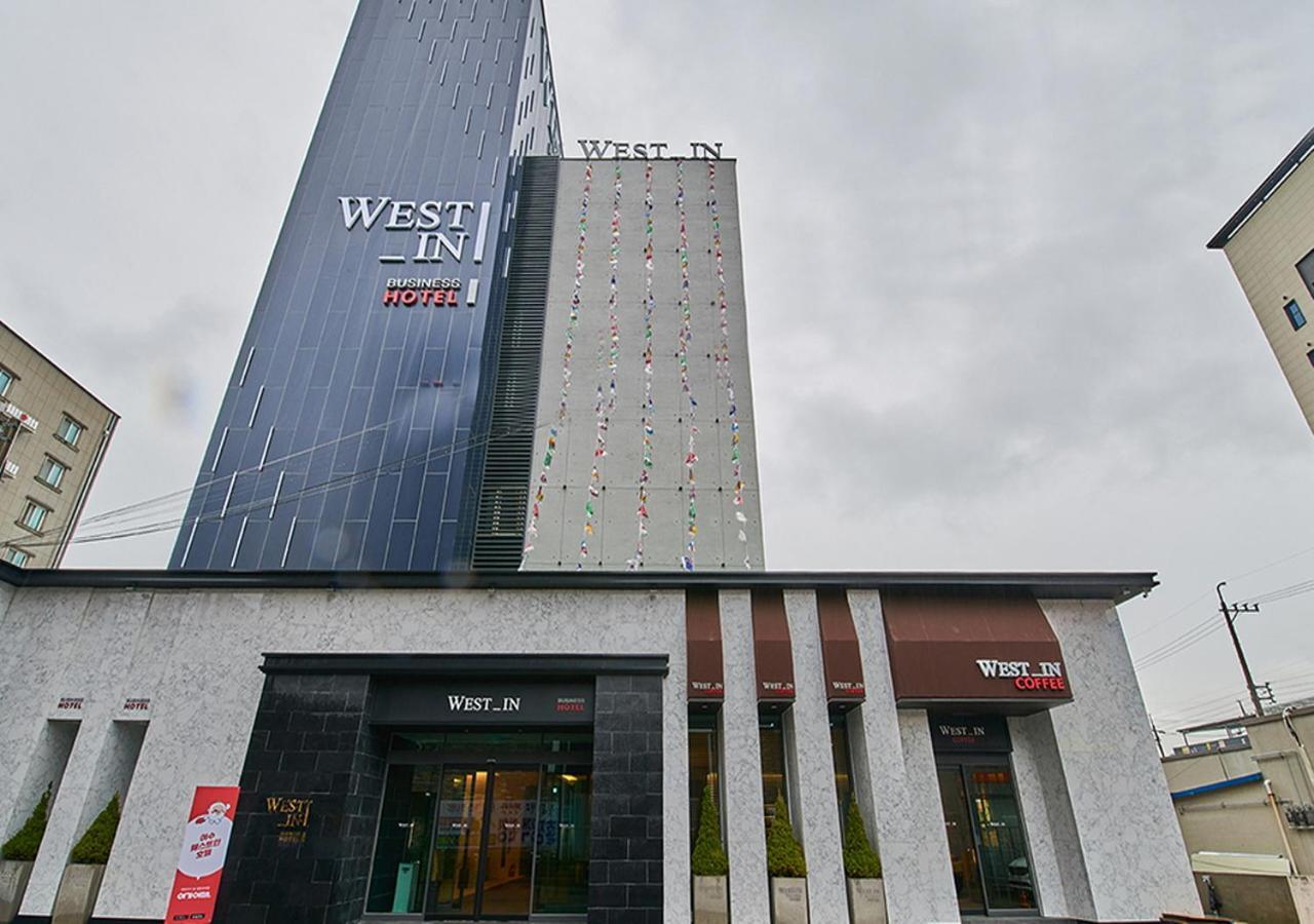 West In Hotel Yeosu Esterno foto