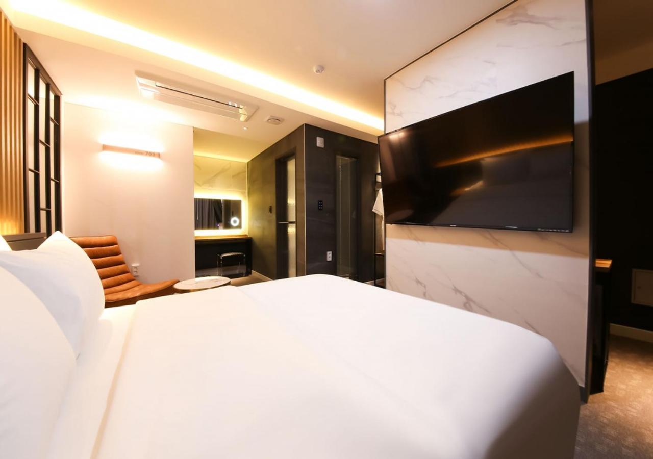 West In Hotel Yeosu Esterno foto