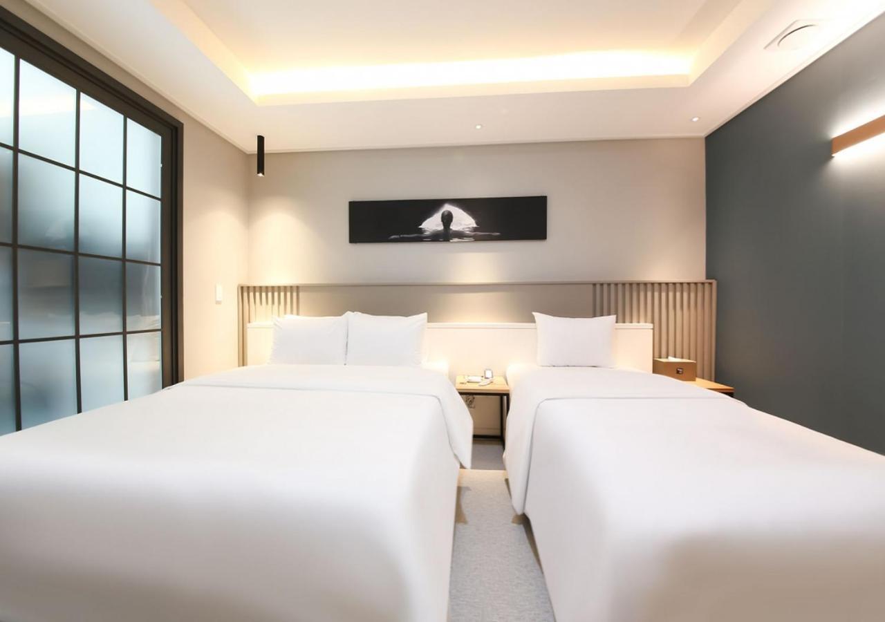 West In Hotel Yeosu Esterno foto