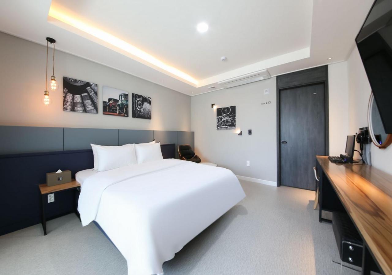 West In Hotel Yeosu Esterno foto